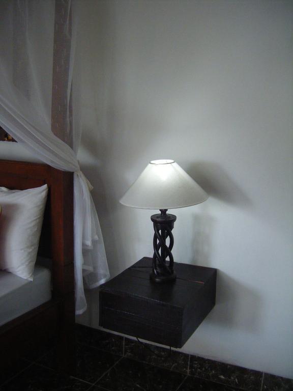 Alur Beach Homestay Amed Quarto foto