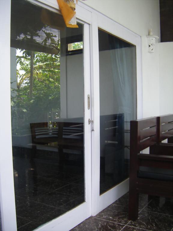 Alur Beach Homestay Amed Quarto foto