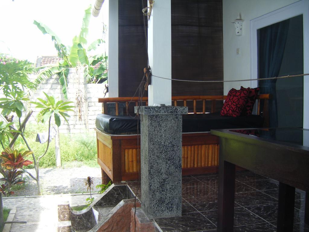 Alur Beach Homestay Amed Quarto foto